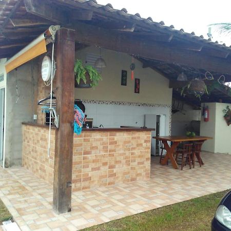 Casa De Praia Com Piscina Em Caraguatatuba - Sp Bagian luar foto